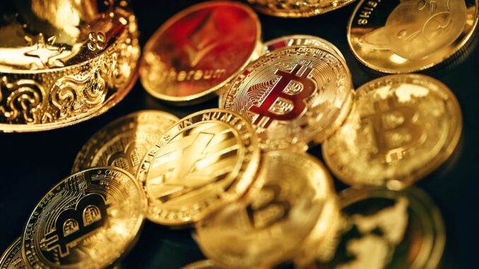 Bitcoin Nears $120,000 Again As El Salvador Opens Bitcoin Banks, Bitcoin Nears $120,000 Again As El Salvador Opens Bitcoin Banks, Japan ETF Stalls